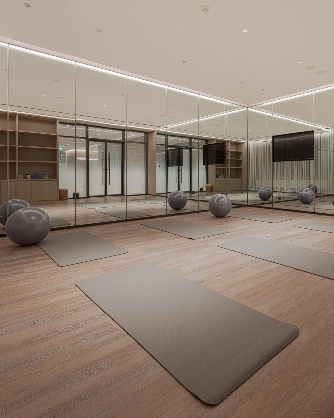 展成案例 | 崇礼万怡酒店 - ZENCO展成家俱